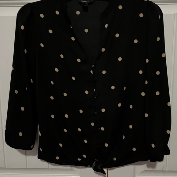 XXS Polka Dot RW&CO LONG SLEEVE TIE UP SHIRT - Picture 2 of 3